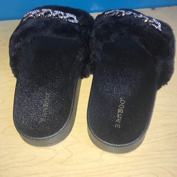Black slides - Picture 4 of 7